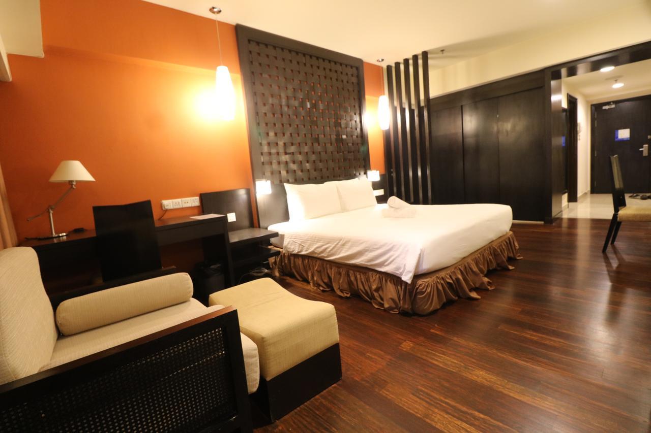 Millennium Suite At Pyramid Tower Petaling Jaya Exteriér fotografie