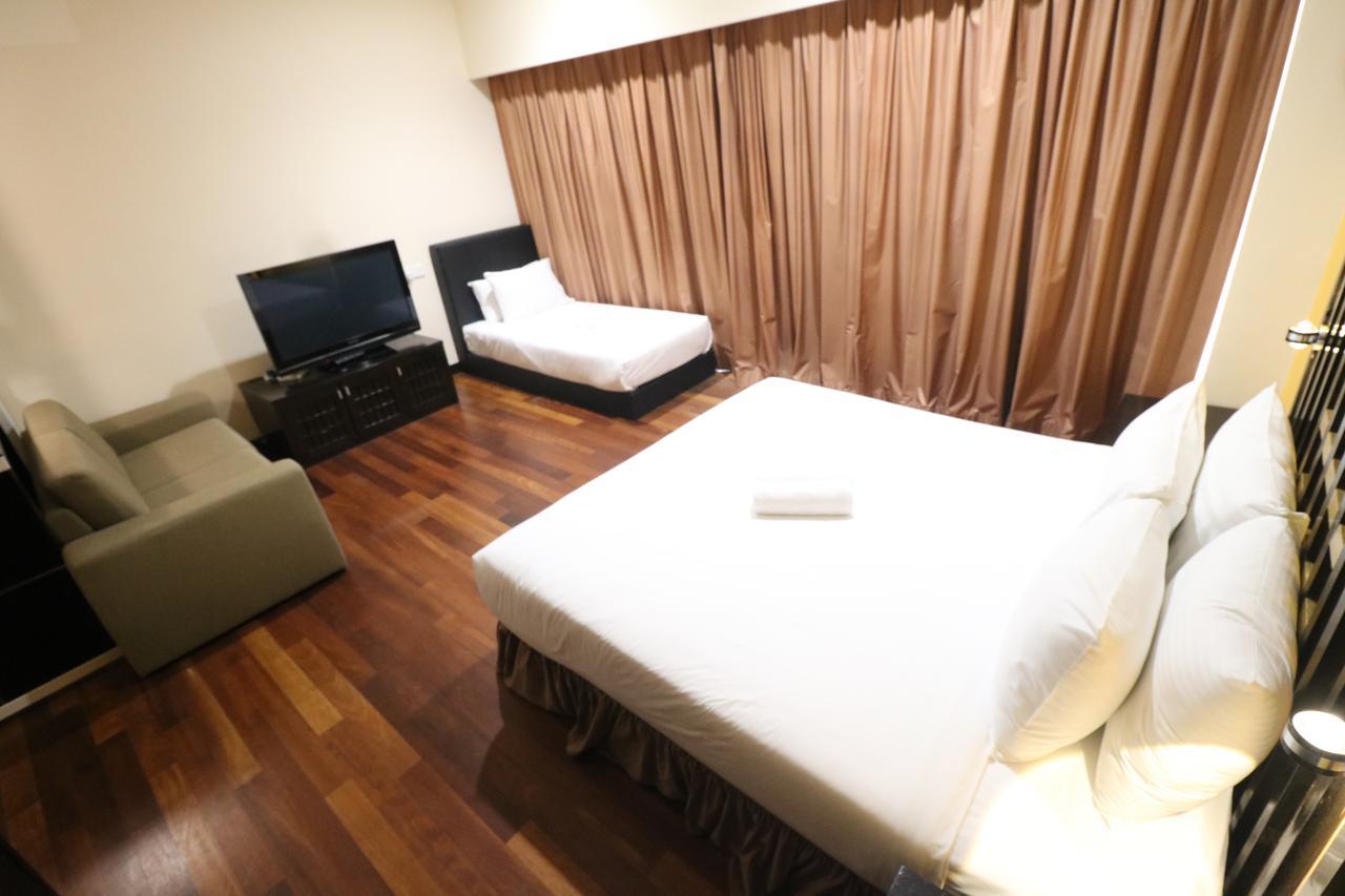 Millennium Suite At Pyramid Tower Petaling Jaya Exteriér fotografie